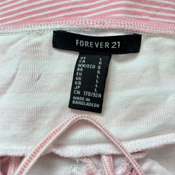 Forever 21 Halter Top Striped Sleeveless‎ Pink White Crop Top Size L - Picture 2 of 3